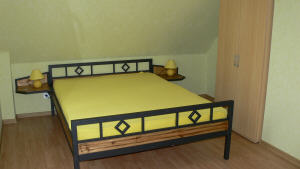 Schlafzimmer2